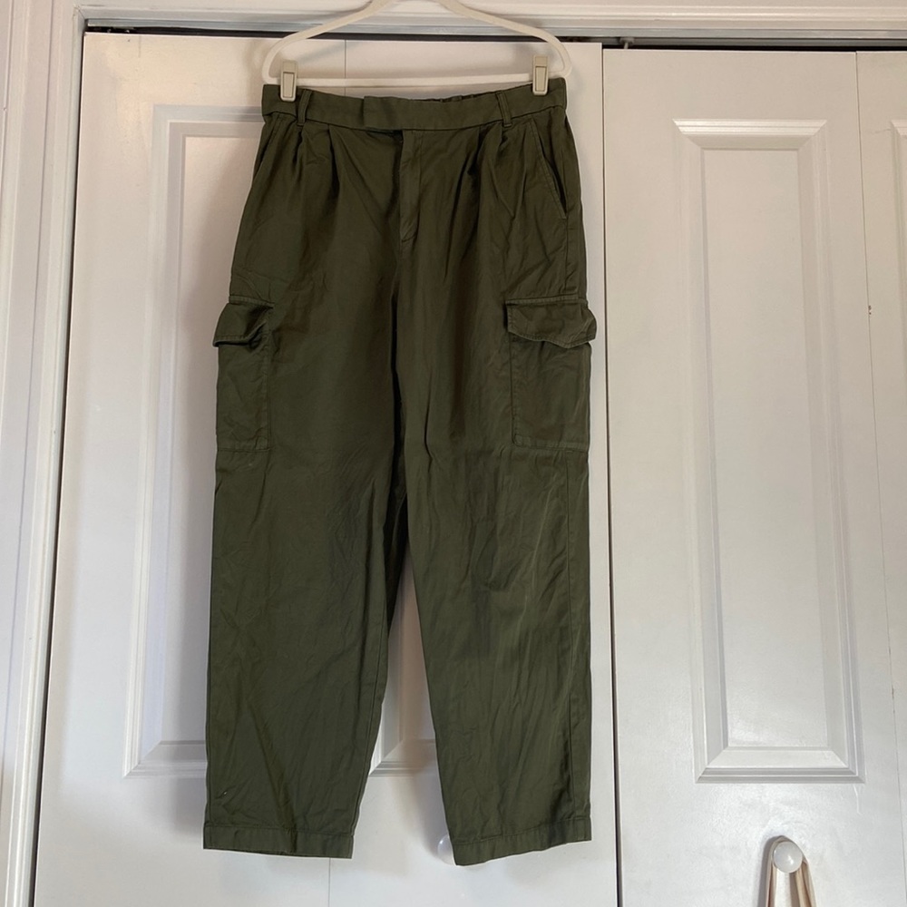 Gap cargo trouser pants